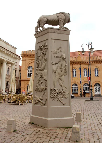 Monumento Henrique Leão Duque Saxônia Século Xii Praça Mercado Coração — Fotografia de Stock
