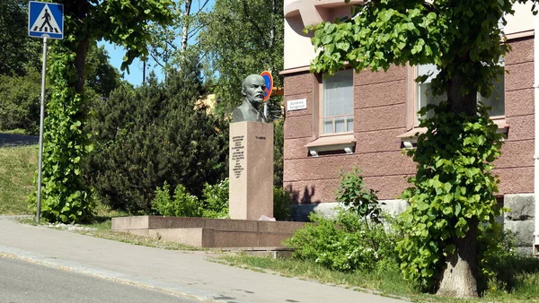 Памятник Ленину Улице Авроры Рядом Художественным Музеем Июня 2018 Года — стоковое фото