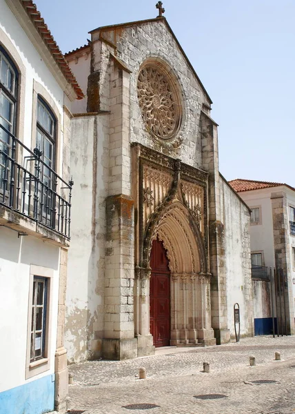 Kostel Milosti Postavený Mezi Stoletím Gotickém Slohu Hlavní Portál Růžovým — Stock fotografie