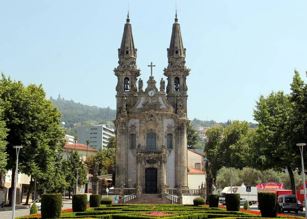 オルネートバロックとロココ18世紀の教会と統合の聖母のオラトリオと聖ステップ ギマレス ポルトガル 7月19 2021 — ストック写真