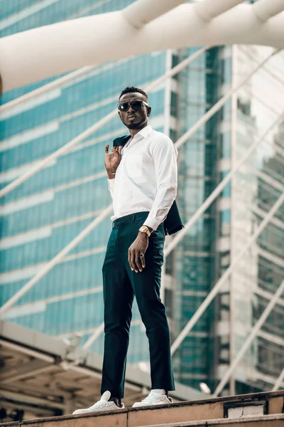 Portrait Success Confident African Businessman Outdoor Posing Outdoor Modern City — Stock Photo, Image