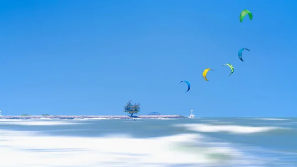 Landscape Background Kitesurfing Wavy Blue Sea Blue Sky Background — Foto de Stock