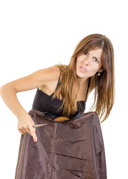 Parrucchiere femminile con pettine e forbici in attesa impaziente fo — Foto Stock