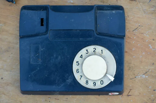 Fragmento Telefone Velho Estacionário Fundo Madeira — Fotografia de Stock