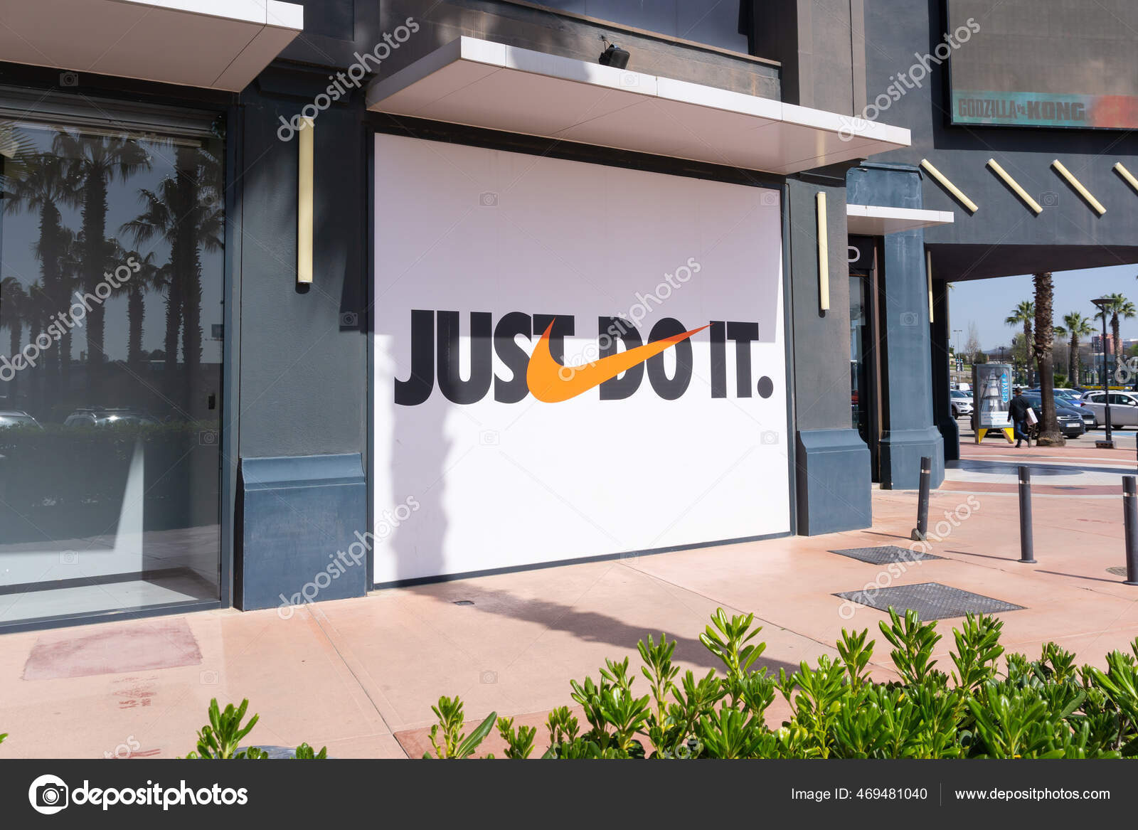 nike store in spain