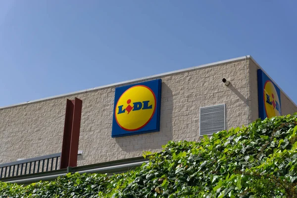 Barcelona Spain March 2021 View Lidl Supermarket — Stock Photo, Image