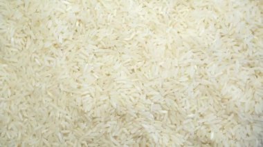 Pişmemiş beyaz pirinç kıvrımları