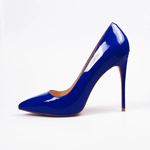 Scarpe con tacco alto blu femminile — Foto Stock