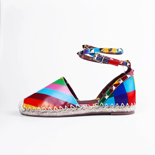 Zapatos de verano femeninos de color —  Fotos de Stock