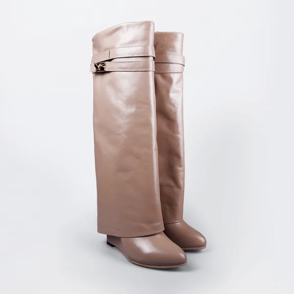 Botas beige mujer — Foto de Stock