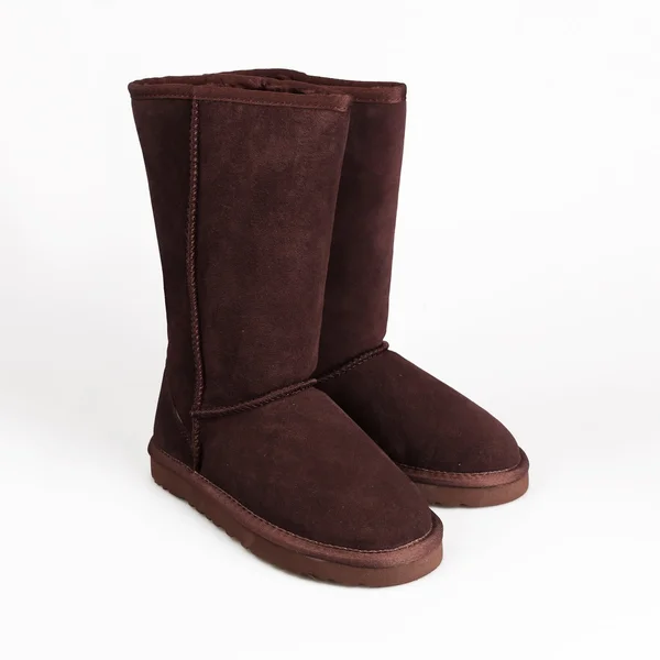 Bruin winter schoenen over Wit — Stockfoto