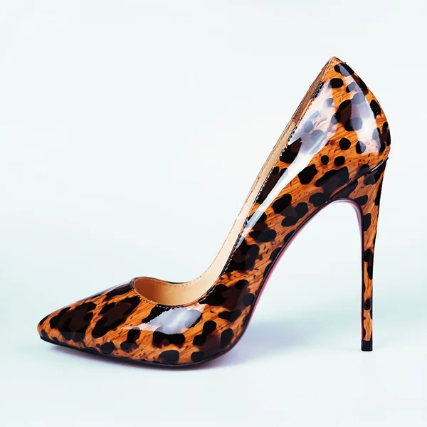 Leopard Zapatos de mujer —  Fotos de Stock