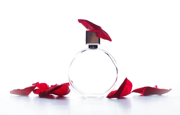 Perfumy z płatków róży — Zdjęcie stockowe