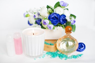 Kadın kozmetik. Parfüm, sabun, deniz tuzu