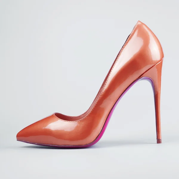 Sapatos sexuais femininos vermelhos — Fotografia de Stock