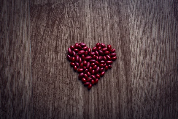 Hart van bessen. Het symbool van Aftelkalender voor Valentijnsdag — Stockfoto