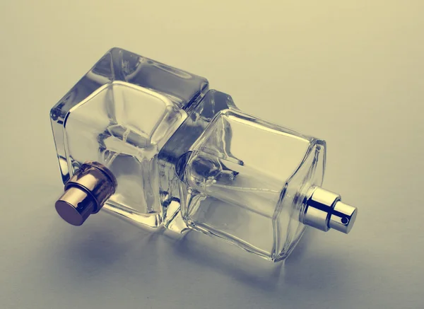 Pojemnik biały butelka z rozpylaczem — Zdjęcie stockowe