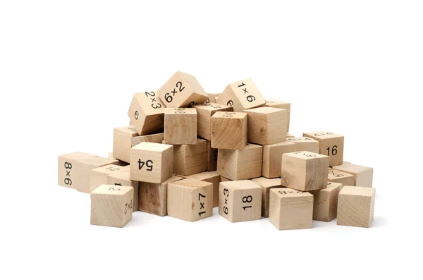 Beyaz arka plan üzerinde izole matematiksel formül küp