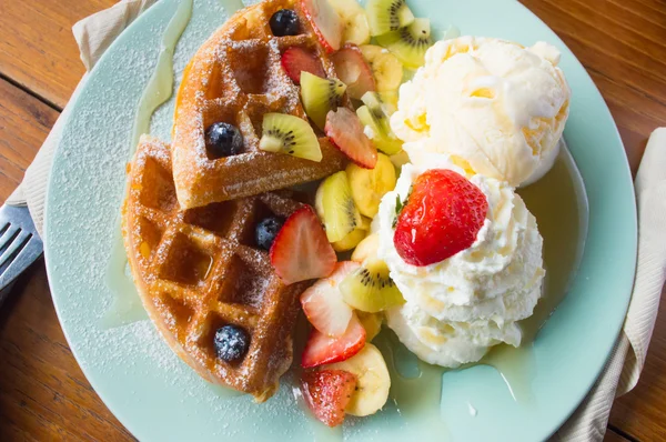 Gelato waffle — Foto Stock