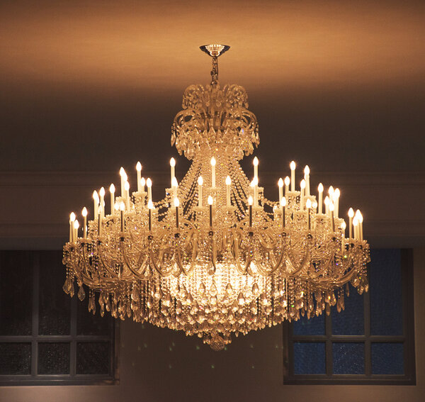 Chandelier 