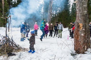 Bahar Festivali Maslenitsa - Rus kış kapalı gören, 