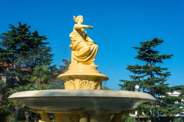 The fountain with the Goddess of Navigation in the sea port of S — Stock Photo, Image