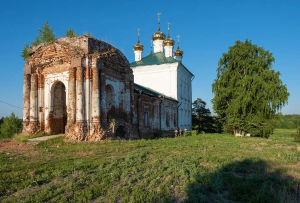 Restauração Uma Igreja Velha Aldeia Stromikhino Região Ivanovo Rússia — Fotografia de Stock