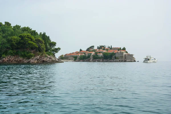 Vista Para Ilha Sveti Stefan Montenegro Verão — Fotografia de Stock