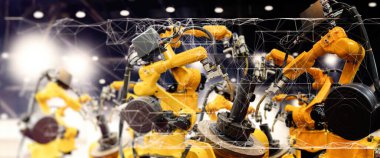 Akıllı fabrika endüstrisinde otomasyon robotu silah makinesinin gelecekteki fabrika konsepti gerçek zamanlı izleme sistemi..