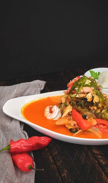Peruvian Food Called Sudado Mariscos Seafood Fish Sweat Scallops Shrimp — Stock Photo, Image