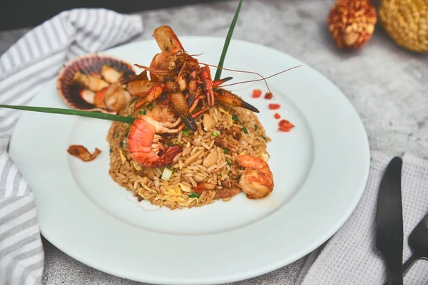 Comida Peruana Llamada Arroz Chaufa Con Mariscos Arroz Frito Camarones — Foto de Stock