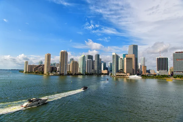 Flygfoto över Miami skycrapers — Stockfoto