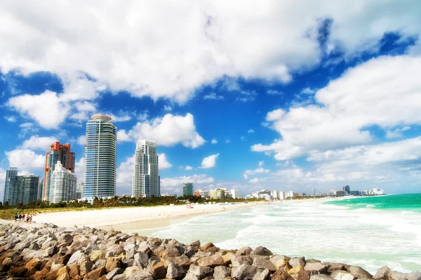 Miami Beach or South beach in Florida. USA  with luxury apartmen — Stock Photo, Image