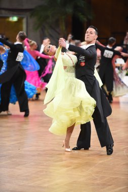 Yarışmada dans balo salonu dans çift