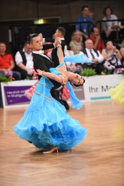 Yarışmada dans balo salonu dans çift