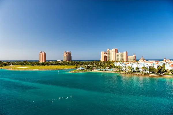 The Atlantis Paradise Island resort, located in the Bahamas — Stock Photo, Image