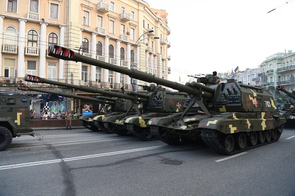 Kiev askeri geçit Bağımsızlık Günü için Provalar, Ukrayna — Stok fotoğraf