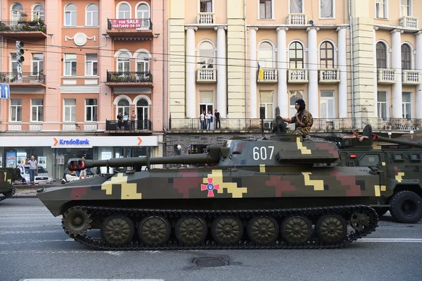 Kiev askeri geçit Bağımsızlık Günü için Provalar, Ukrayna — Stok fotoğraf