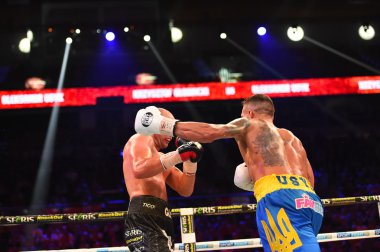 WBO Inter-Continental Cruserweight şampiyonu başlık için mücadele