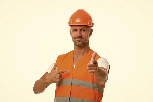Good quality service. employee of public services. handyman in uniform. road under construction. Housing and communal services. handsome man architect in helmet. plumber ready to work. i can help you — Stock Photo, Image