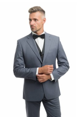 Seçkin bekar. Bekar adam beyazda izole edilmiş. Resmi tarzda bekar bir adam. Bekarlığa veda partisi. Bekarlığa veda gününü kutluyoruz. Erkek stili ve moda. 11 Kasım. Bekarlar Günü