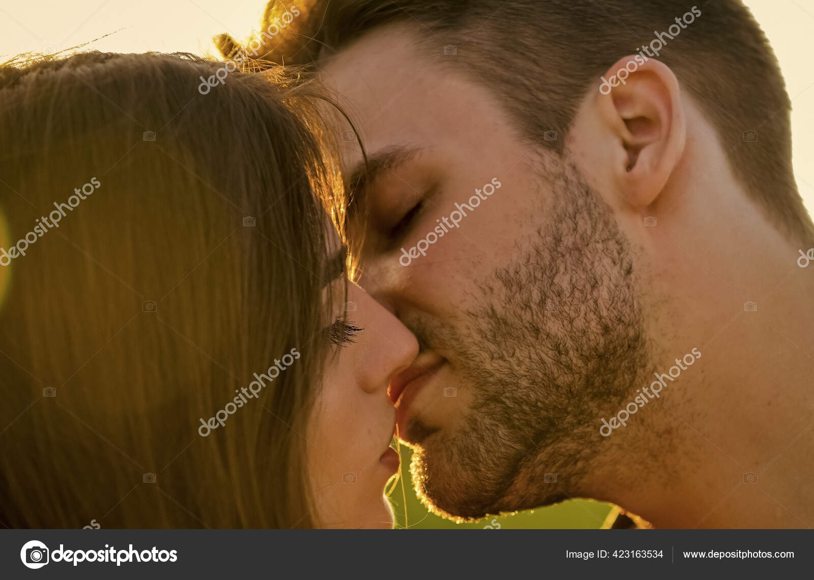 Kissing couple in love. romantic date. sensual kiss of two lovers ...