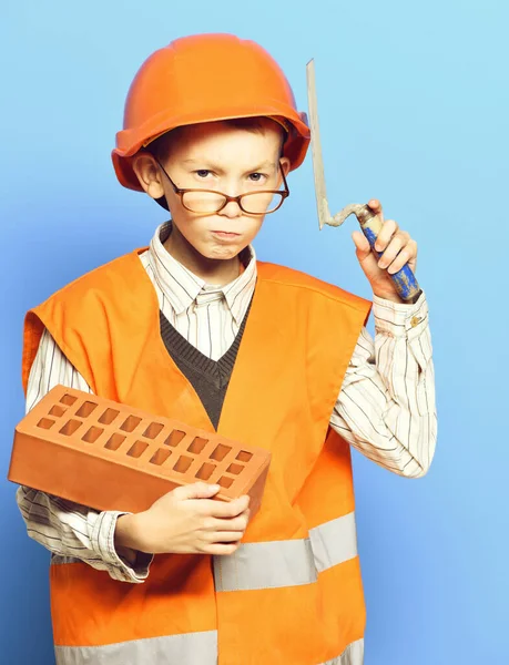 Junge süße Bauarbeiter Junge — Stockfoto