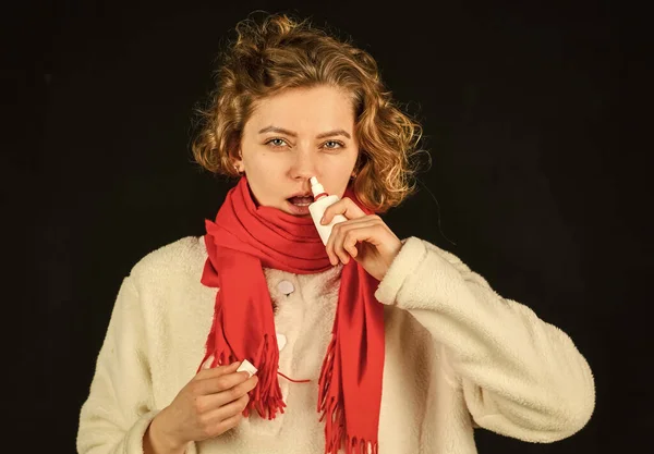 Nasal drops. Respiratory disease. Sinusitis treatment. Sinusitis diagnostics. Runny nose. Inflammation nasal sinus. Chronic sinusitis. Cold flu symptoms. Sick girl moisturize mucous membrane — Stock Photo, Image