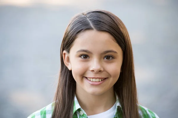 Beauty for tomorrow. Beauty look of little girl. Happy kid smile outdoors. Hair salon. Natural skincare and haircare. Be your own kind of beautiful — Stock Photo, Image