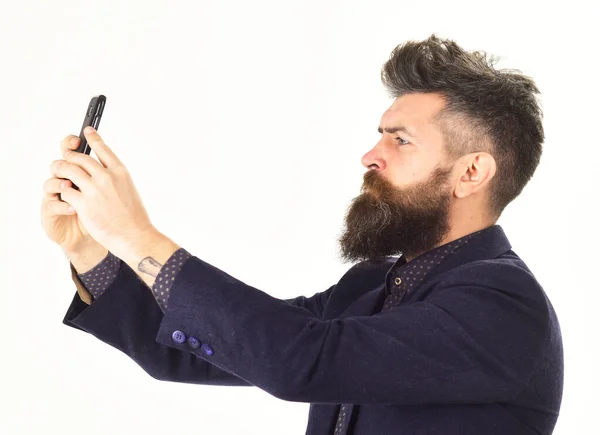 Hipster takes self photo Social network and self photo concept — Stock Photo, Image
