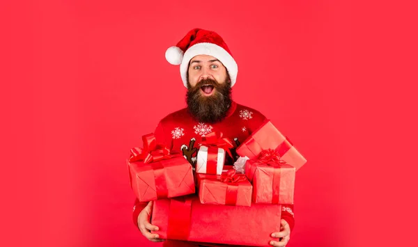 Welvaart en welzijn. Kerstcadeau. Voel je echt vrijgevig. Leef in overvloed. Boksdag. Winkelconcept. Goede aankoop. Succes boeken. De kerstman. Vrolijk kerstfeest. Kersttraditie — Stockfoto