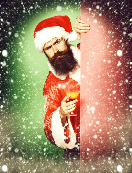 Serio barbudo santa claus hombre — Foto de Stock