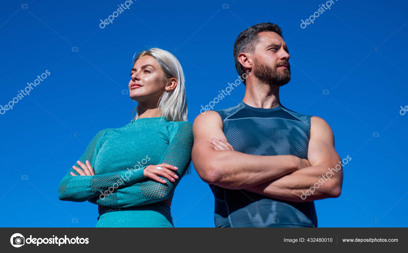 Ropa deportiva de pareja sale
