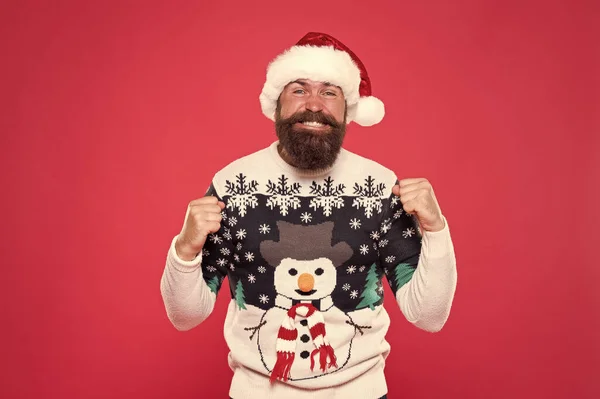 Sentindo incrível bem sucedido alegre. Celebração de Natal. Expressão emocional. A divertir-me. Felicidade e alegria. Hora da celebração. Homem emocional chapéu de Papai Noel celebrar o ano novo. Celebração tradicional — Fotografia de Stock